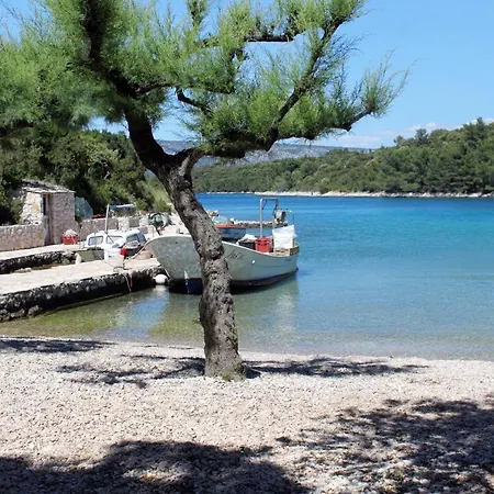 Seaside Secluded Cove Karkavac - Scedro, Hvar - 8801 * Jelsa (Hvar)